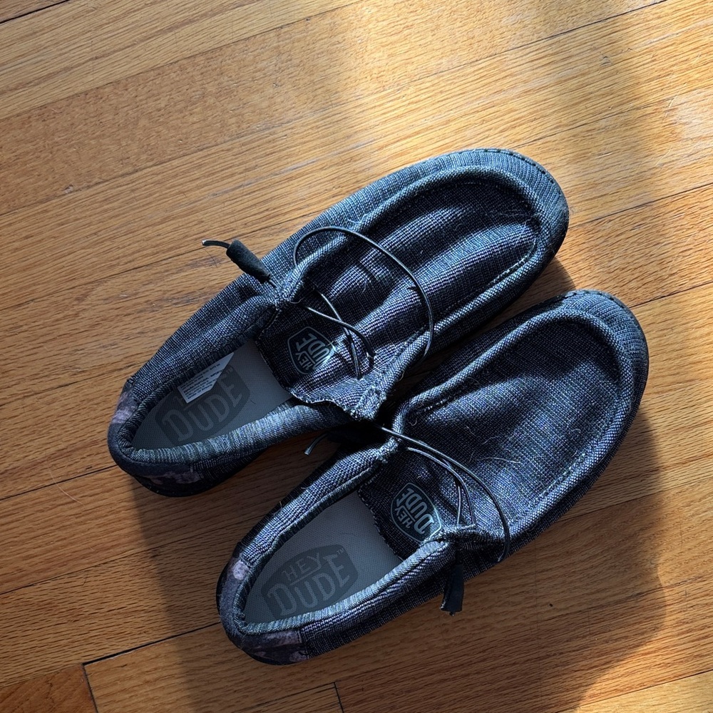 Hey Dude Men's Dark Gray Loafers